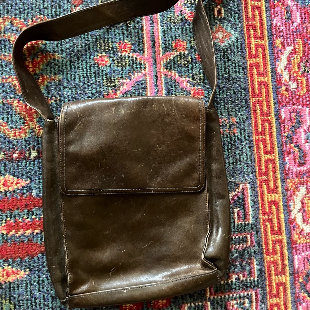 Lisa B leather bag olive